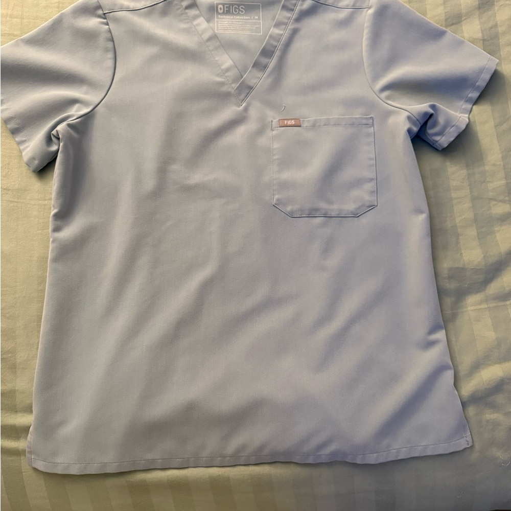 FIGS Lavender V-Neck Scrub Top